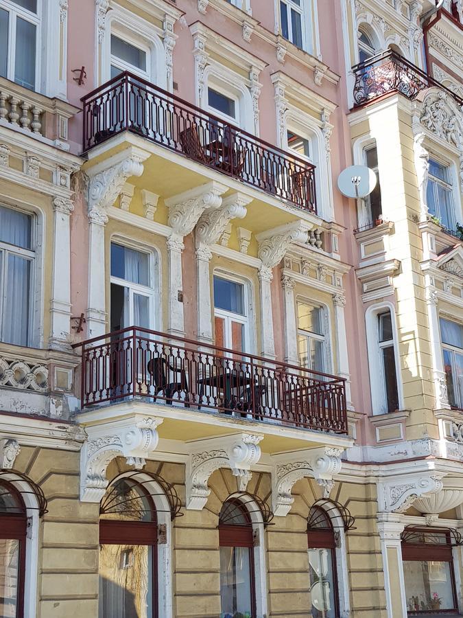Apartment Alice Center Karlovy Vary Bagian luar foto